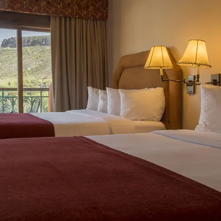 Table Mountain Inn-2