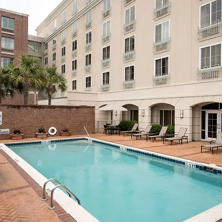 Courtyard By Marriott Charleston Historic District-3