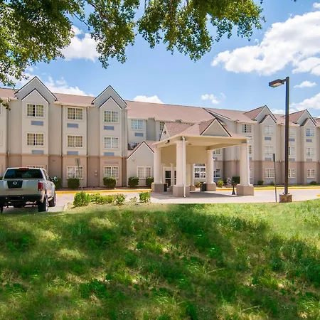 Microtel Inn And Suites Lafayette-3