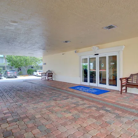 Hutchinson Island Hotel-2