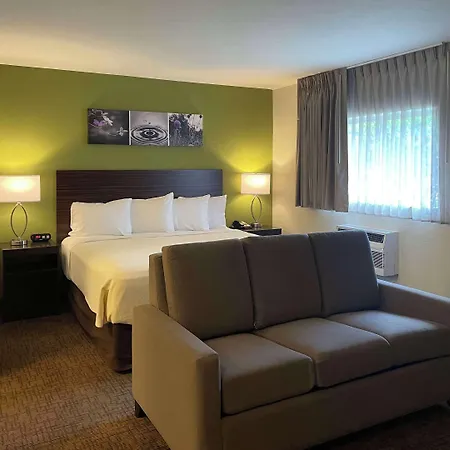 Suburban Studios Melbourne Airport-3