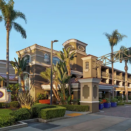 Anaheim Portofino Inn & Suites-3
