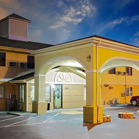 Super 8 By Wyndham Muncie/Ball St. College Area-2
