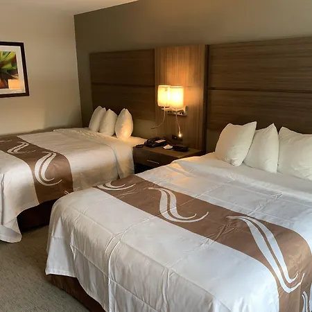 Quality Inn Mishawaka - South Bend-2
