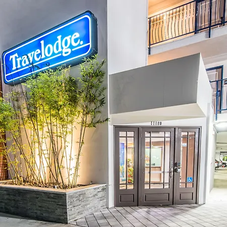 Travelodge By Wyndham Culver City-3