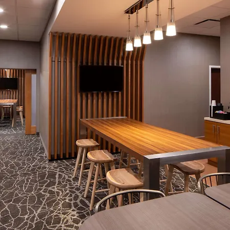Sonesta Select Nashville Airport Suites-2