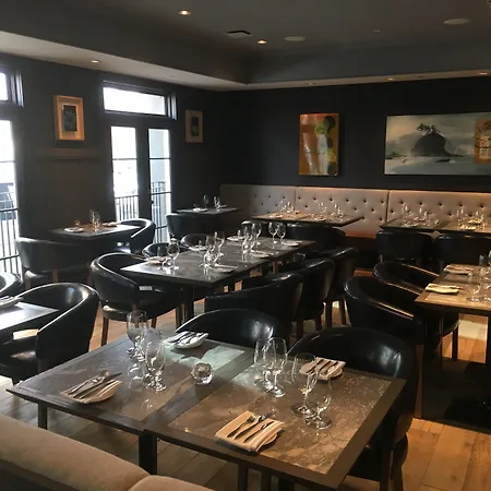 Hotel Arts Kensington-3