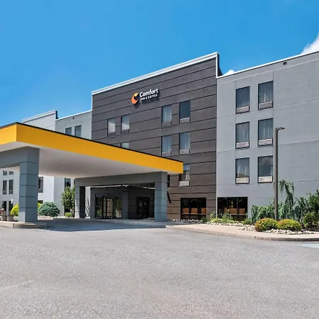 Comfort Inn & Suites York North-2