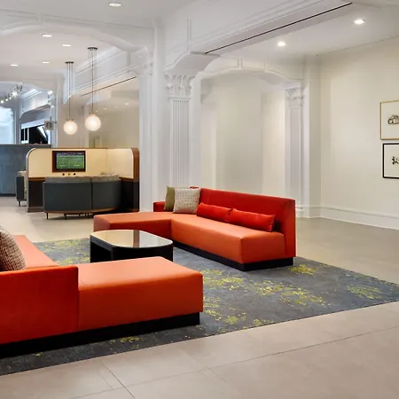 Courtyard By Marriott New Orleans French Quarter/Iberville-2