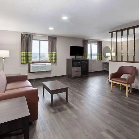 Super 8 By Wyndham Summersville - New River National Park-2