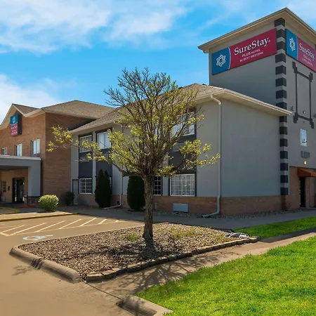 Surestay Plus Hotel By Best Western Topeka-3