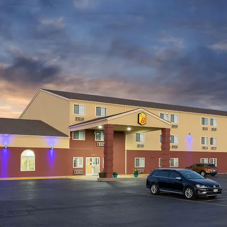 Super 8 By Wyndham Ottawa-2