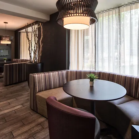 Courtyard By Marriott Rock Hill-3
