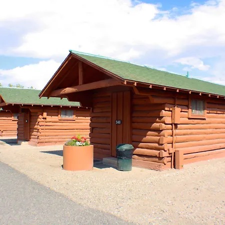 Buffalo Bill Cabin Village-3