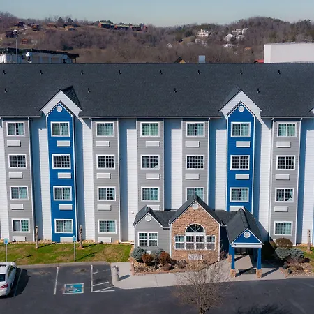 Microtel Inn & Suites By Wyndham Pigeon Forge-3
