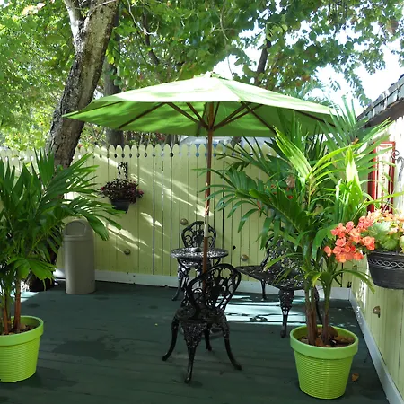 Duval Inn - Key West-3