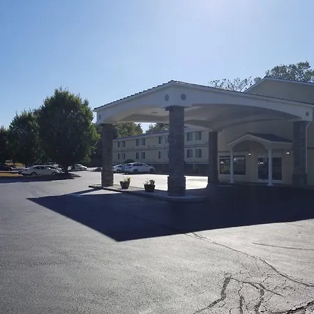 Quality Inn & Suites Danbury Near University-2