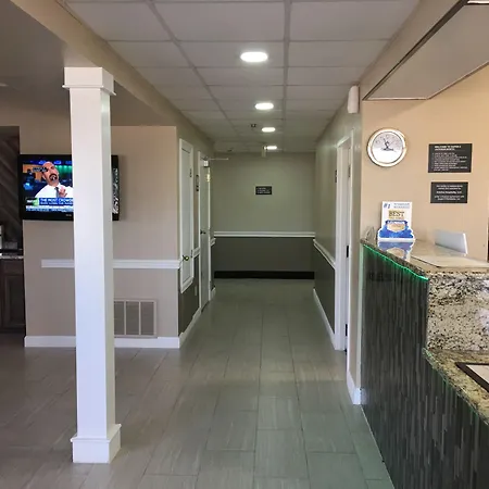 Super 8 By Wyndham Jackson Ridgeland-2