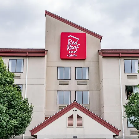 Red Roof Inn & Suites Indianapolis Airport-2