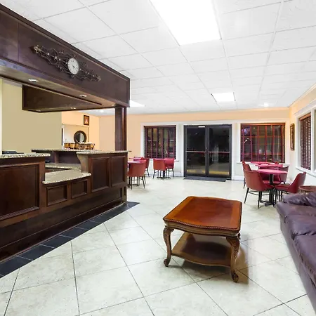 Travelodge By Wyndham Shreveport La-2