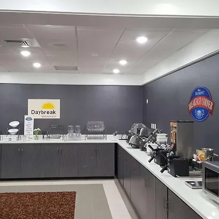 Baymont By Wyndham Grand Rapids Near Downtown-2
