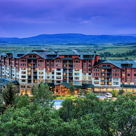 The Steamboat Grand-2