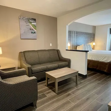 Best Western Roanoke Inn & Suites-3