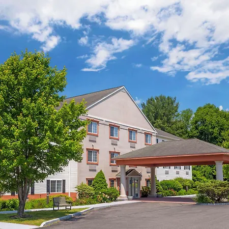Best Western Plus Berkshire Hills Inn & Suites-2