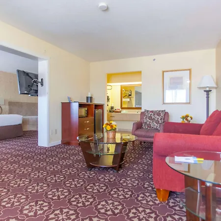 Days Inn By Wyndham Shenandoah-3