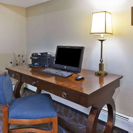 Americinn By Wyndham Bay City-2