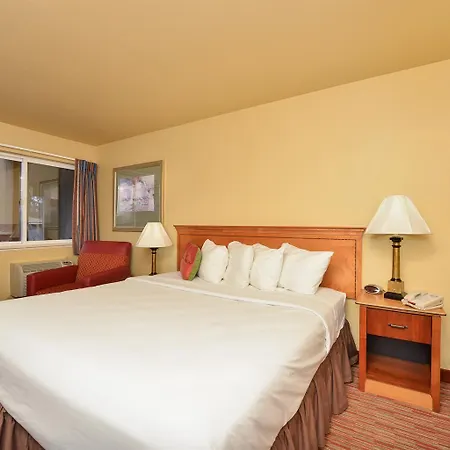 Americas Best Value Inn Lakewood South Tacoma-3