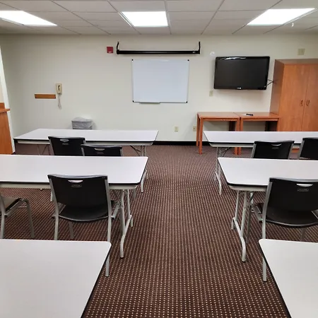 Microtel Inn & Suites By Wyndham Rice Lake-2