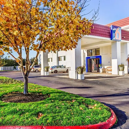 Motel 6-Portland, Or - Tigard West-2