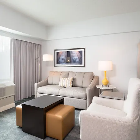 Hampton Inn Philadelphia Center City-Convention Center-2