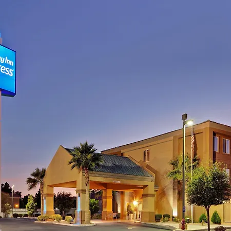 Holiday Inn Express Las Vegas-Nellis By Ihg-2