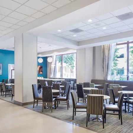 Residence Inn Portland Downtown/Riverplace-3