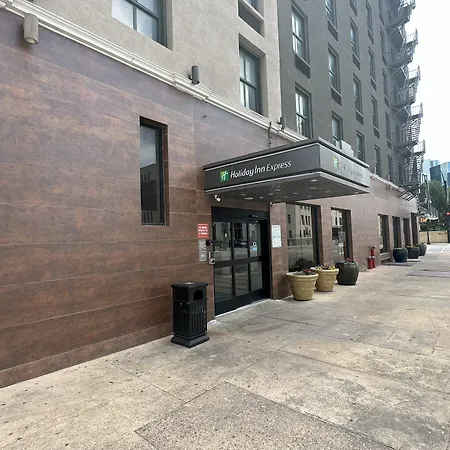 Holiday Inn Express - Dallas Downtown By Ihg-2