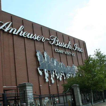 Americas Best Value Inn St. Louis Downtown-3