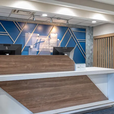 Holiday Inn Express Hotel & Suites Columbus Airport By Ihg-2