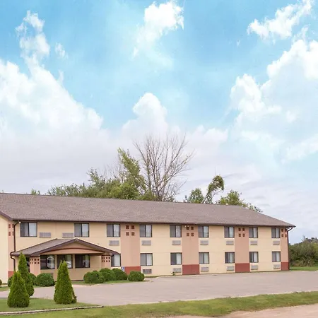 Super 8 By Wyndham Austin Mn-3