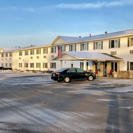 Super 8 By Wyndham Escanaba-3