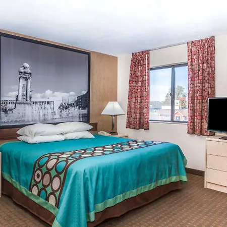 Super 8 By Wyndham Liverpool/Clay/Syracuse Area-2