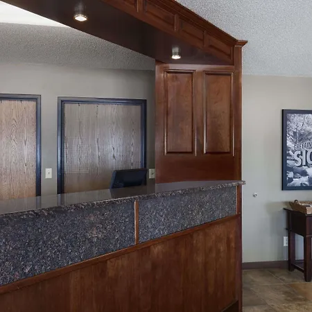 Super 8 By Wyndham Sioux Falls/41St Street-3