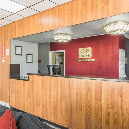 Econo Lodge Fort Payne-2