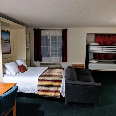 3 Peaks Lodge-2