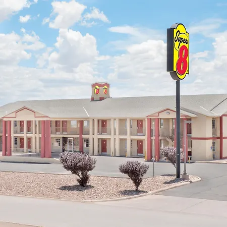 Super 8 By Wyndham Van Horn-2