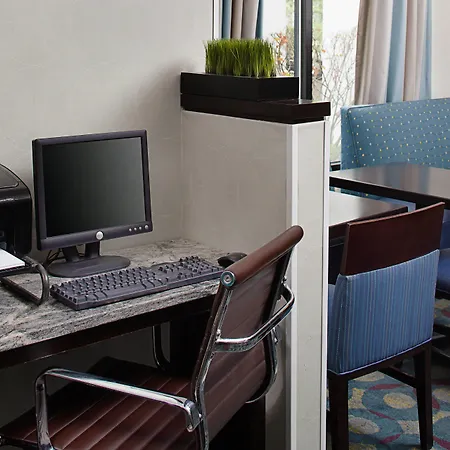 Springhill Suites By Marriott Manchester-Boston Regional Airport-3