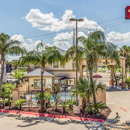 Econo Lodge Inn & Suites Corpus Christi-3