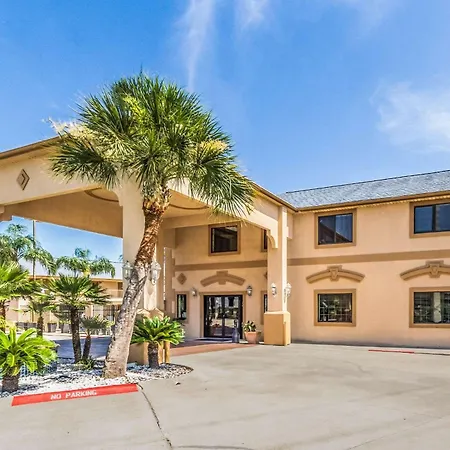 Econo Lodge Inn & Suites Corpus Christi-2