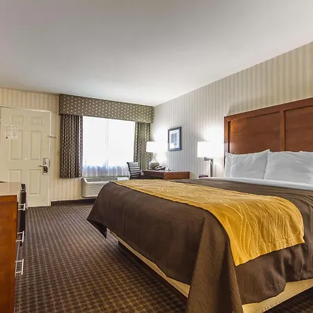Quality Inn Half Moon Bay-Miramar Beach-3
